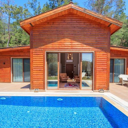 The Bay Beach Club Фетие Екстериор снимка