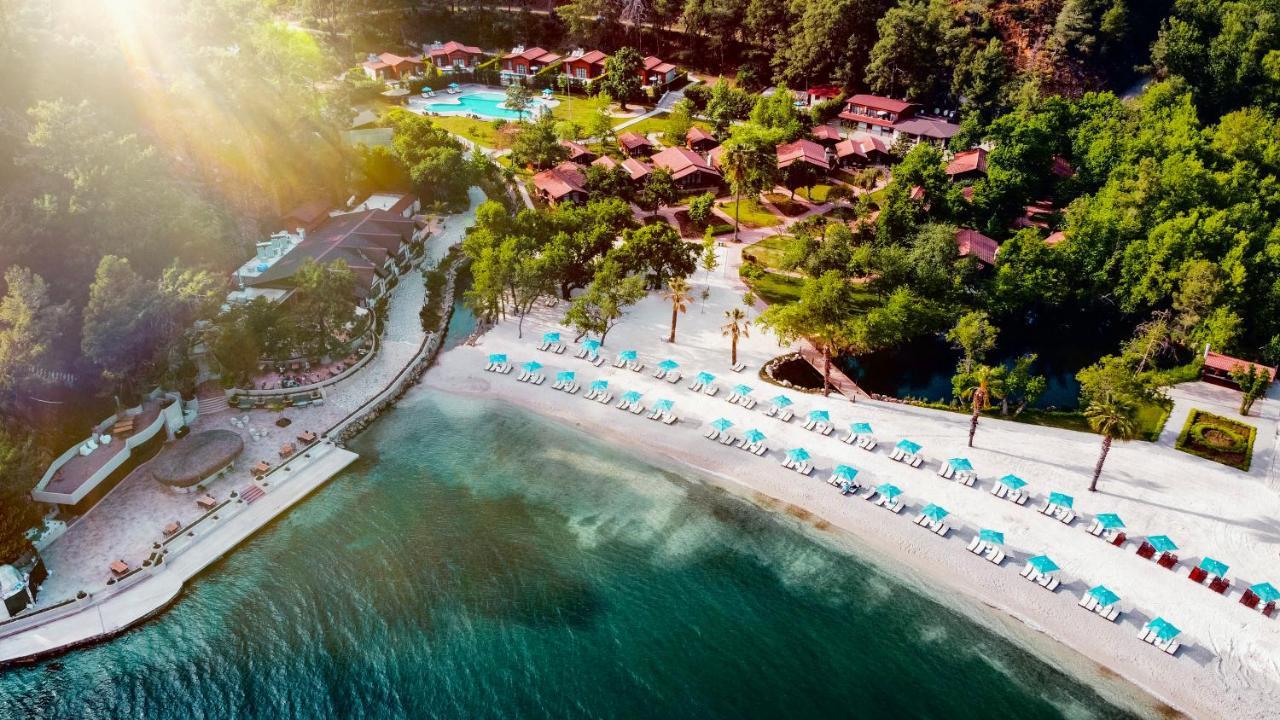 The Bay Beach Club Фетие Екстериор снимка