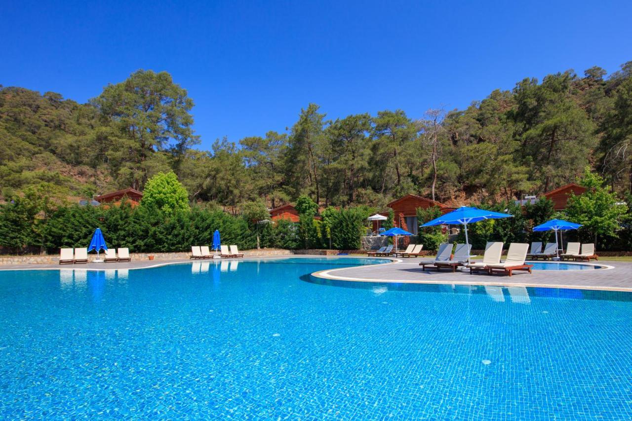 The Bay Beach Club Фетие Екстериор снимка